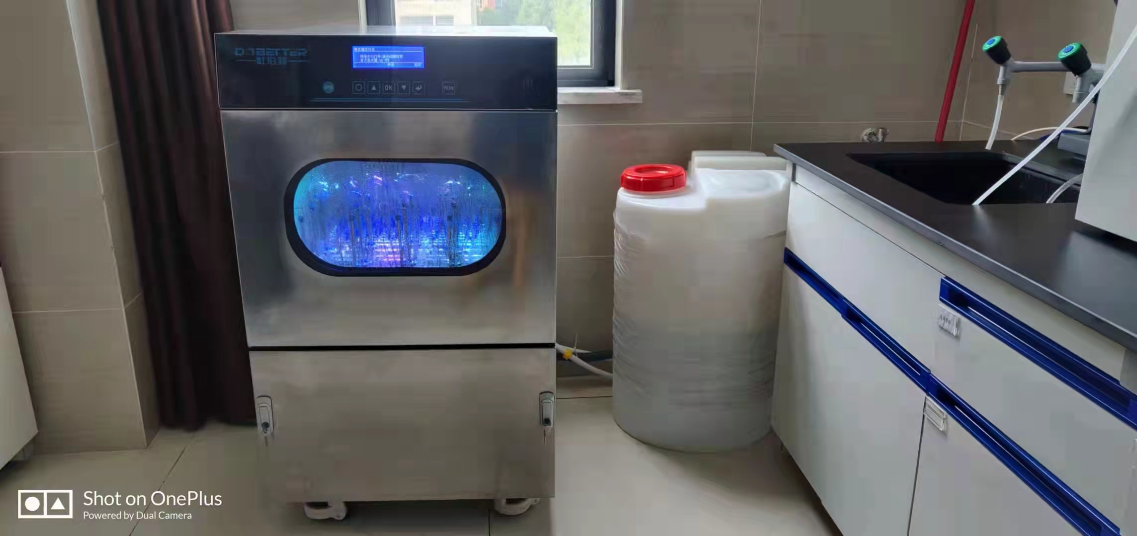 為什么我會(huì)建議你的實(shí)驗(yàn)室配臺(tái)洗瓶機(jī)？