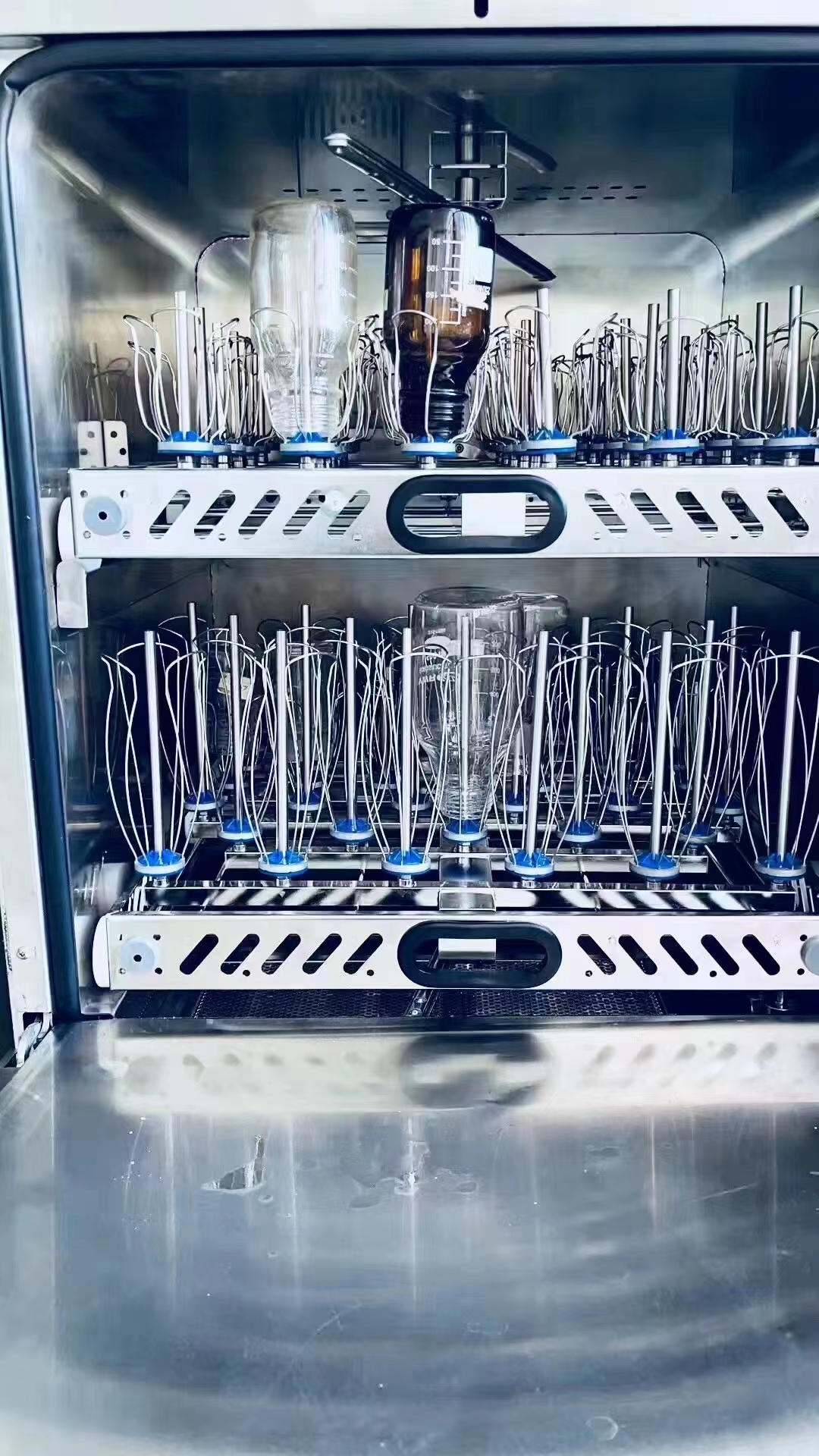 如何避免清洗機(jī)在洗瓶過(guò)程中的“洗破瓶”問(wèn)題？